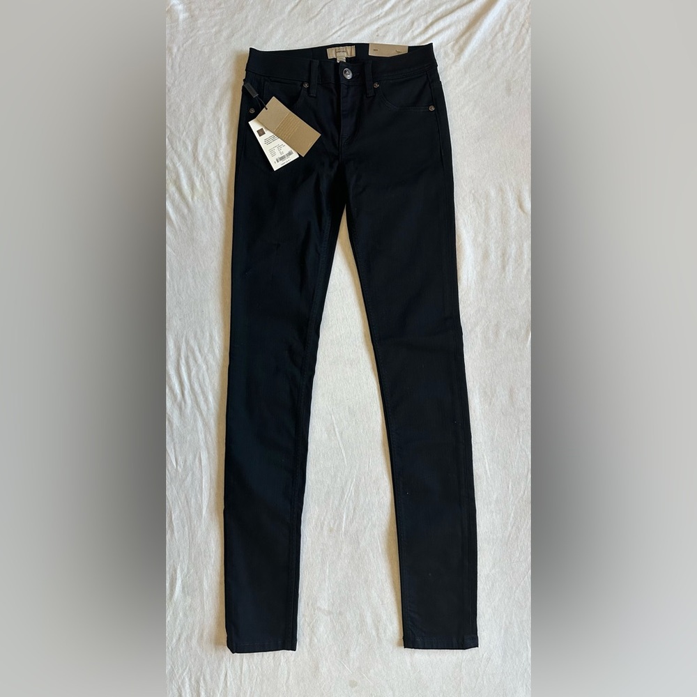 NWT Burberry Uniform Black Slim jeans with Logo Patch 25